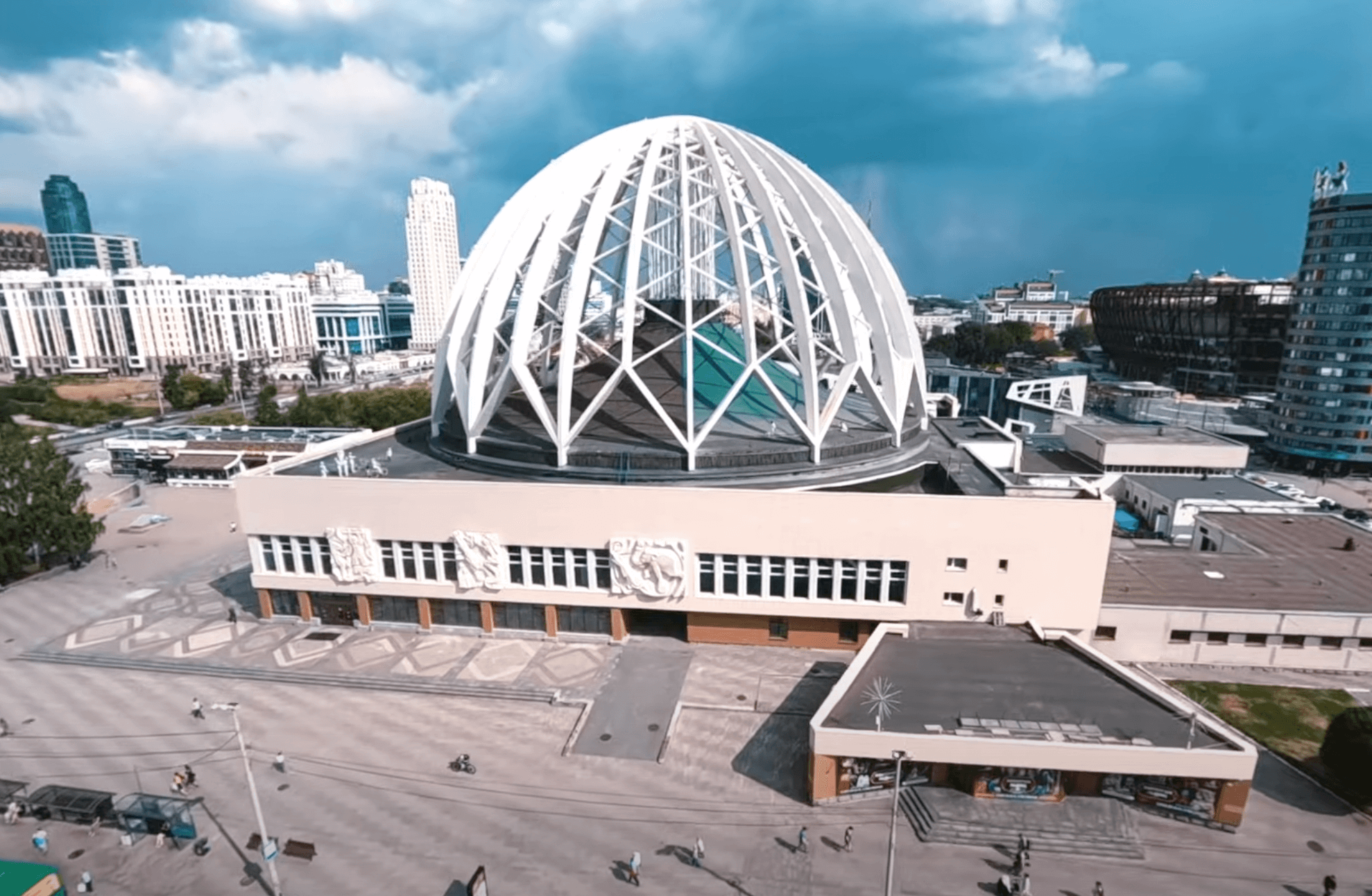 Read more about the article Цирк г. Екатеринбург